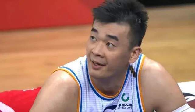 中国 今日影评|在别人的废墟里，胡阿姨种出了一个春天 2025-10-26 一部纪录电影，历时九年完成拍摄。